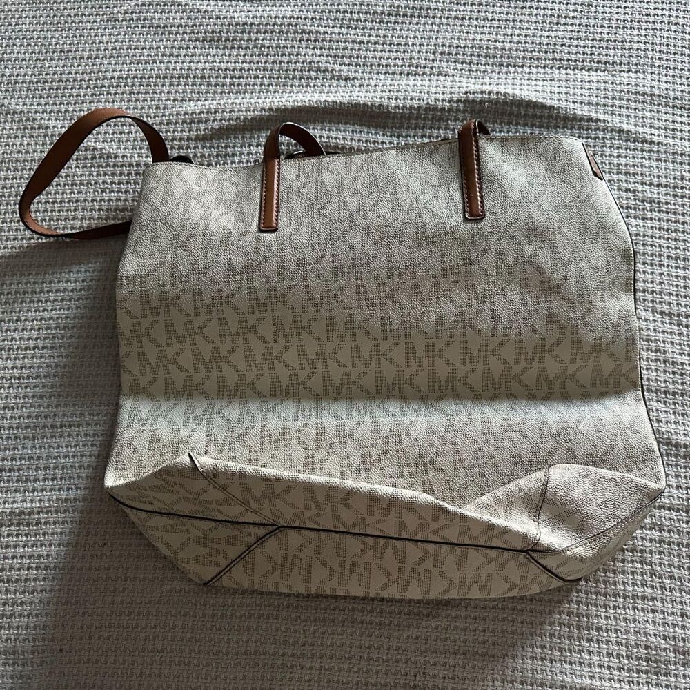 Michael-kors Women's Cream and Tan Bag